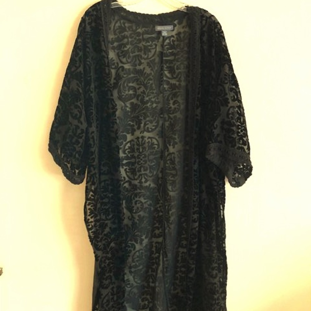 Kendall & Kyle Kimono